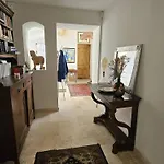 Villa De Maître Avec Climatisation Et Vue Sur - Fr-1-768-129